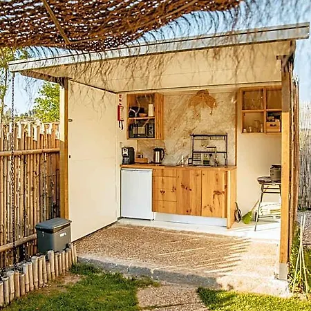 فندق Bruval Eco Retreat *