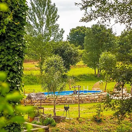 Bruval Eco Retreat فندق