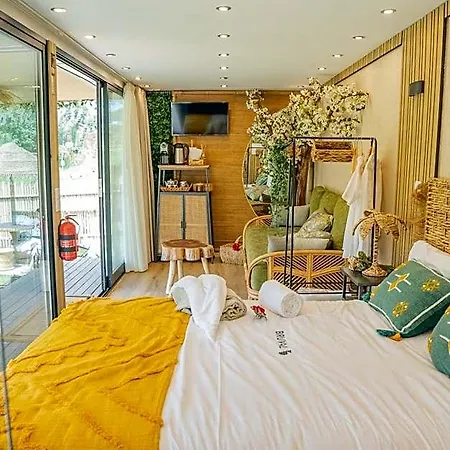 Bruval Eco Retreat ホテル *